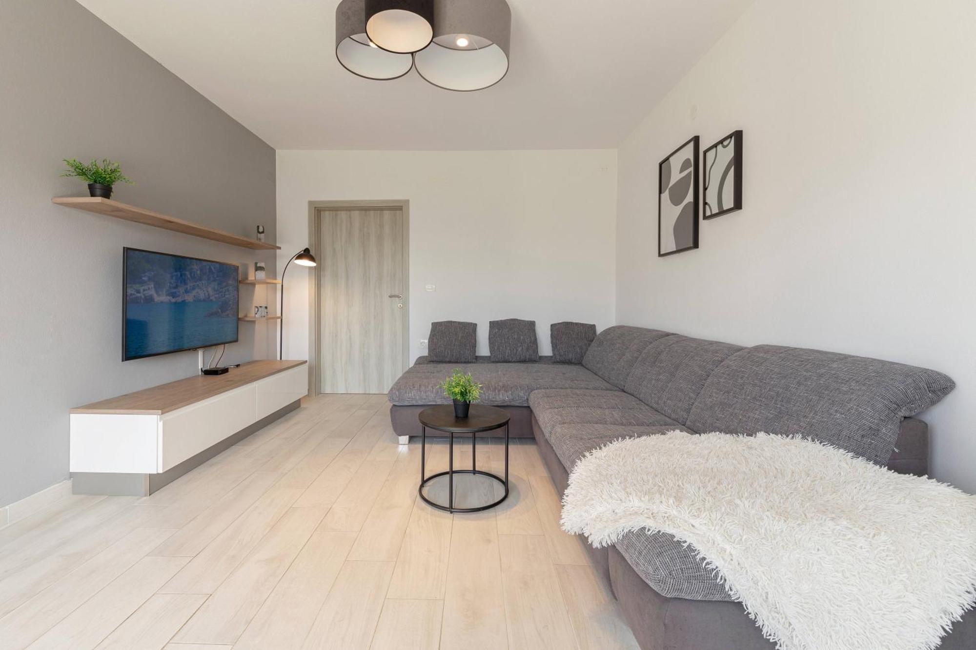 Bright Apartment Koper Exteriör bild